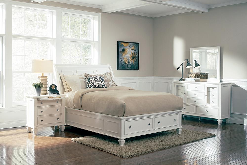 Sandy Beach 4 & 5 Piece Storage Bedroom Set with Sleigh Headboard E.King, Queen, & Cal.King