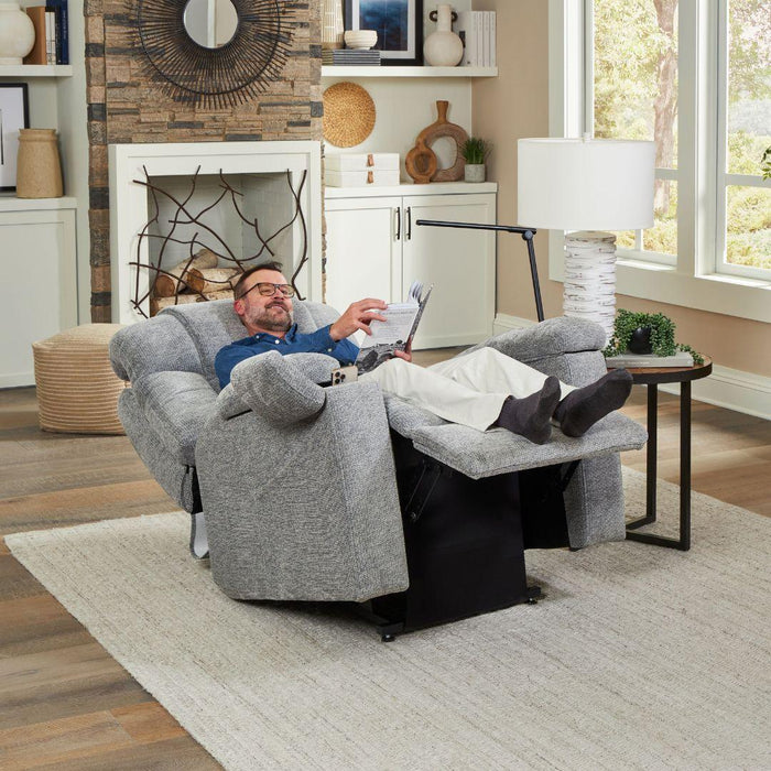 UltraComfort Venice UC477 Medium Power Lift Chair Recliner