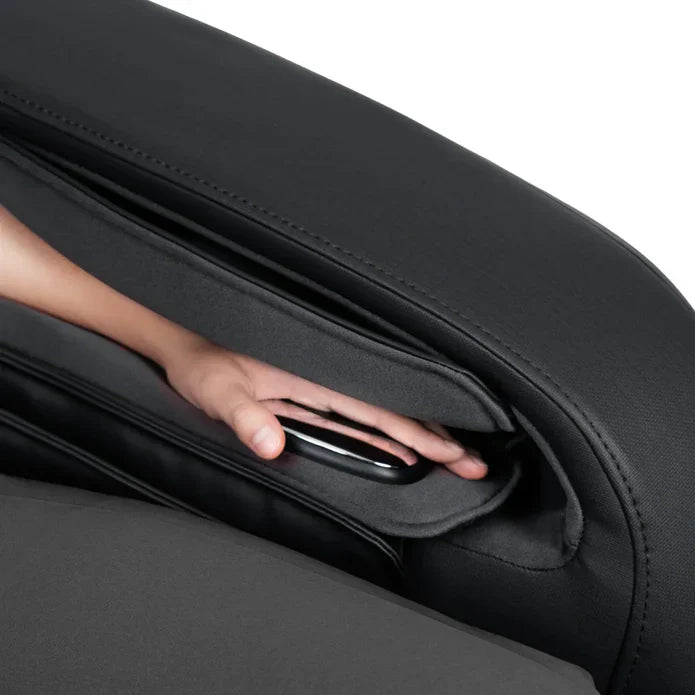 Osaki 4D Yoga Flex Massage Chair - MassageChairPlanet.com