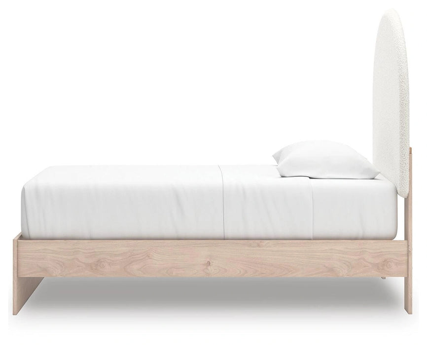 Arloster Upholstered Bed
