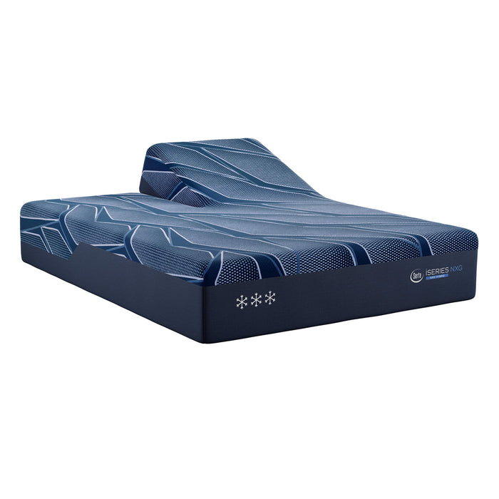 Serta iSeries NXG 4500 Plush Hybrid Mattress