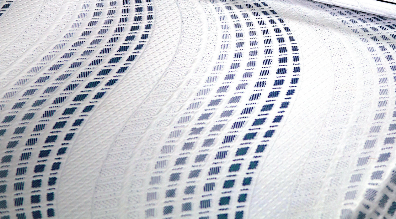 Customatic® The DreamSense Haven™ Hybrid Mattress