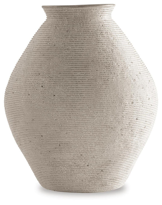 Hannela Vase - LasVegasFurnitureOnline.com