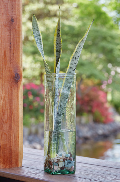 Taylow Vase - LasVegasFurnitureOnline.com