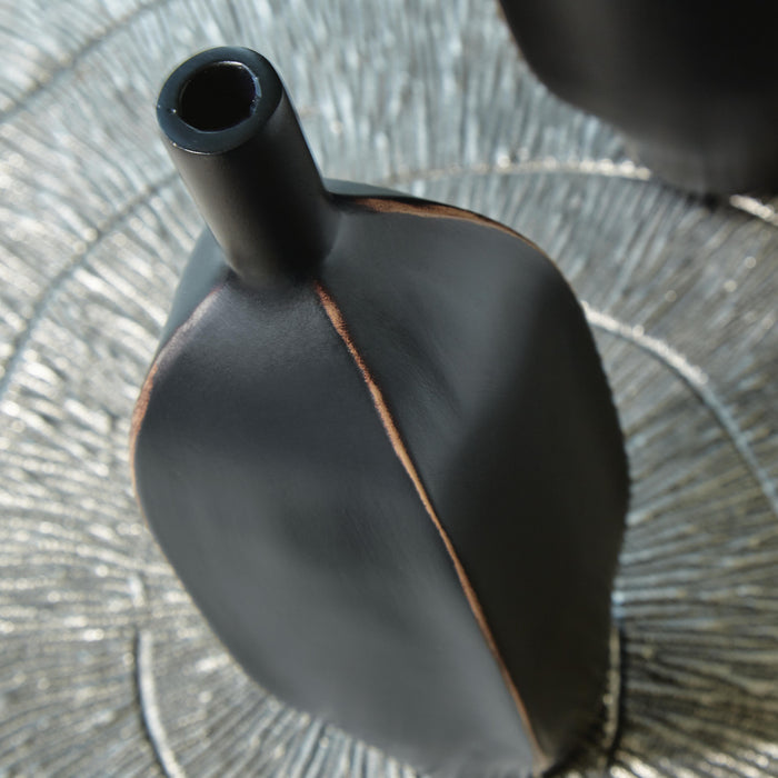 Rhaveney Vase - LasVegasFurnitureOnline.com