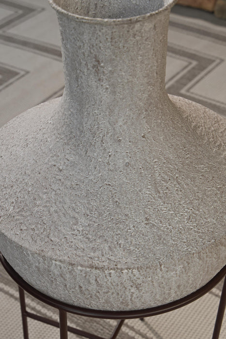 Estonbank Vase - LasVegasFurnitureOnline.com