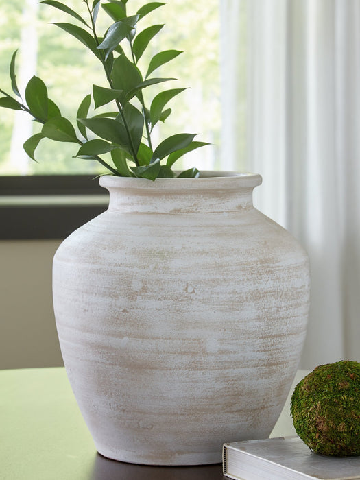 Meadie Vase - LasVegasFurnitureOnline.com