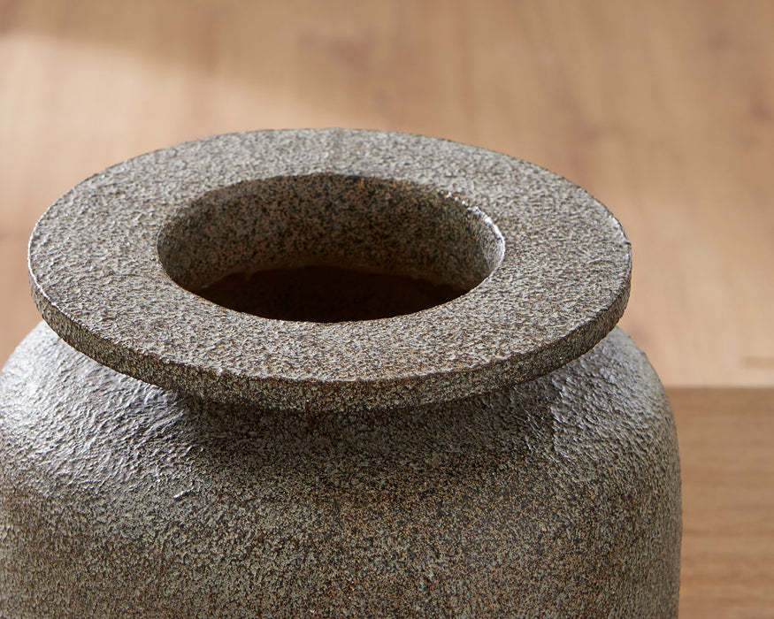 Jedwick Vase - LasVegasFurnitureOnline.com