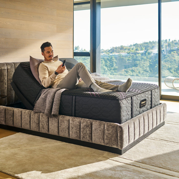 Beautyrest Black Hybrid Series Two Medium Apex Top Mattress