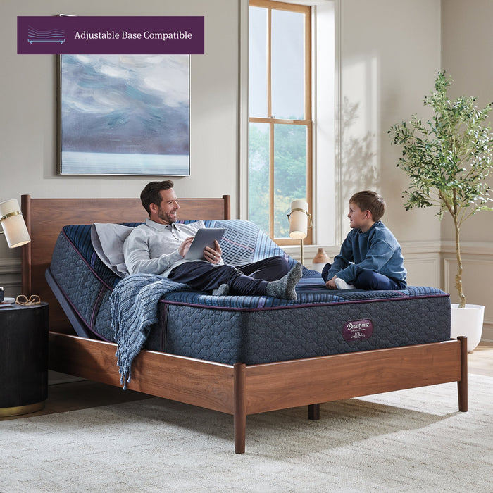 Beautyrest World Class Hybrid Level Three Plush Mattress