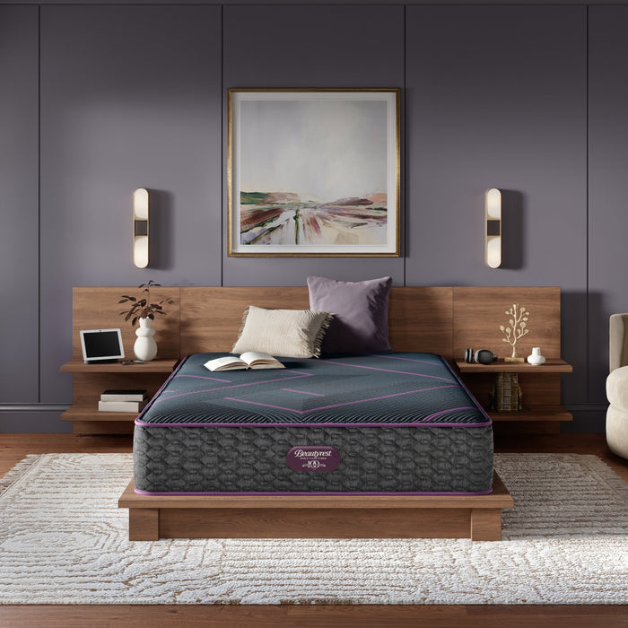 Beautyrest World Class Hybrid Level Three Medium Mattress