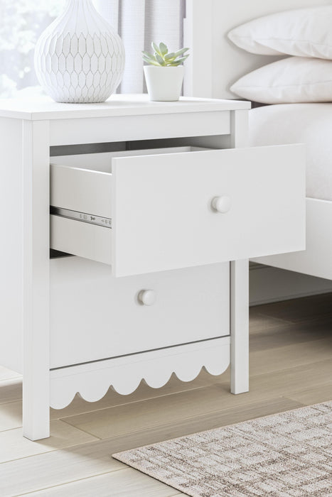 Hallityn Nightstand - LasVegasFurnitureOnline.com