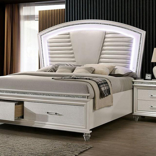 MADDIE Queen Bed image