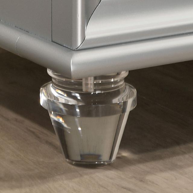 MADDIE Mirror, Silver - LasVegasFurnitureOnline.com