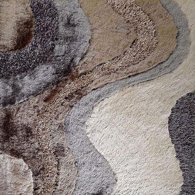 Vancouver Earth 5' X 7' Area Rug