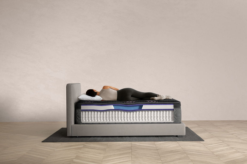 Beautyrest Black Hybrid Series Two Medium Apex Top Mattress