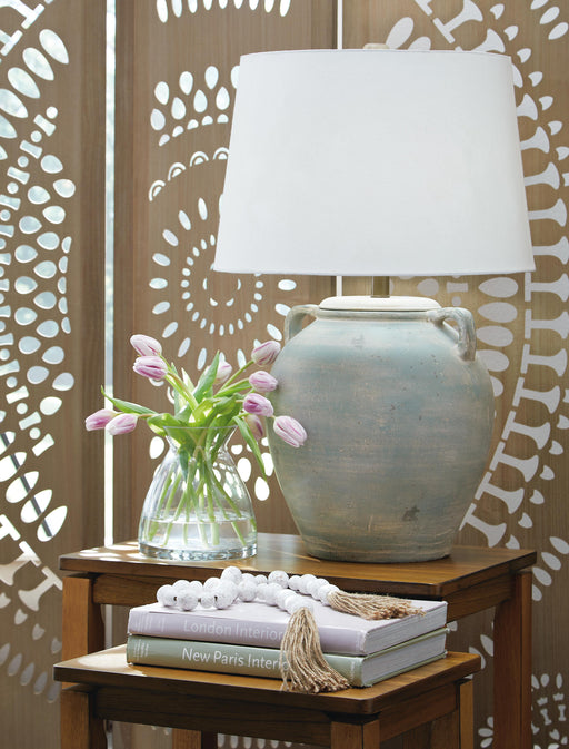 Shawburg Lamp Set - LasVegasFurnitureOnline.com