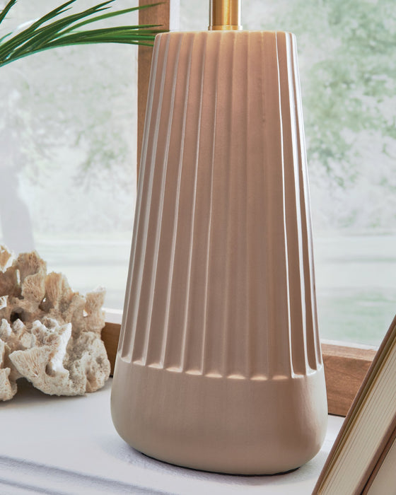 Dellner Table Lamp - LasVegasFurnitureOnline.com