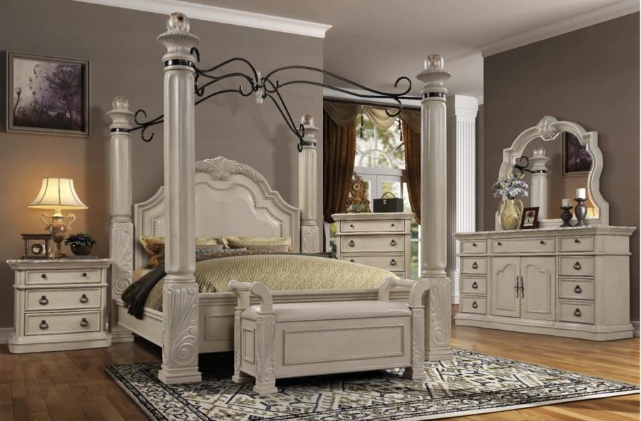 McFerran Home Furnishing B6006 King Canopy Bed
