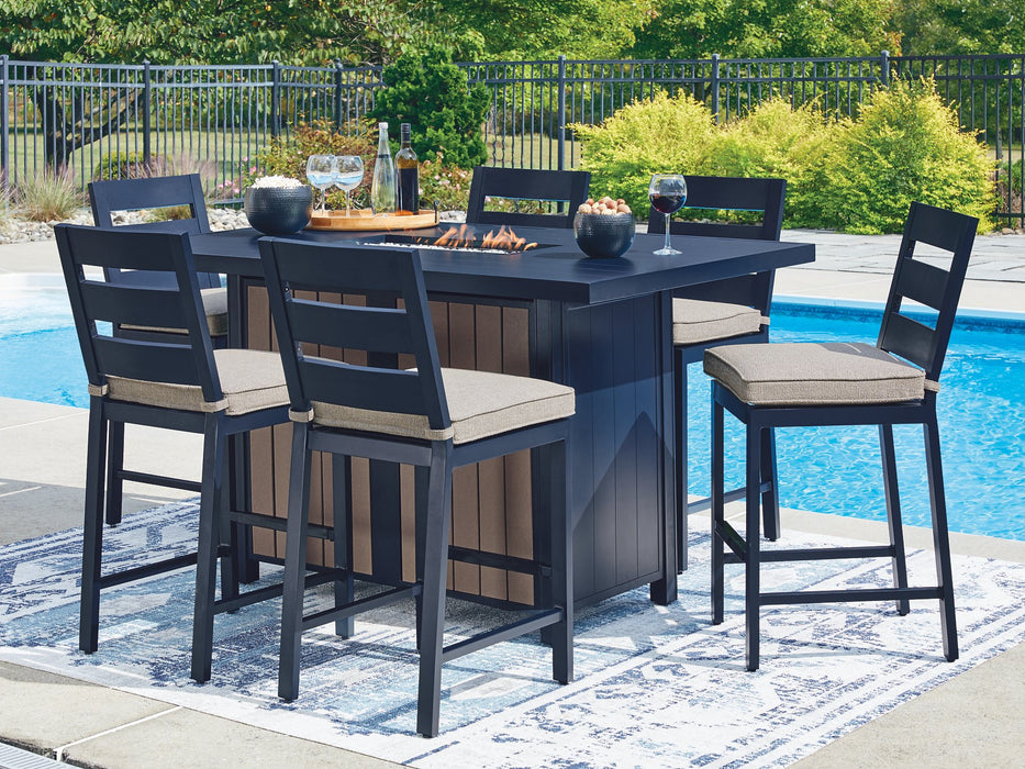 East Beach Outdoor Dining Set