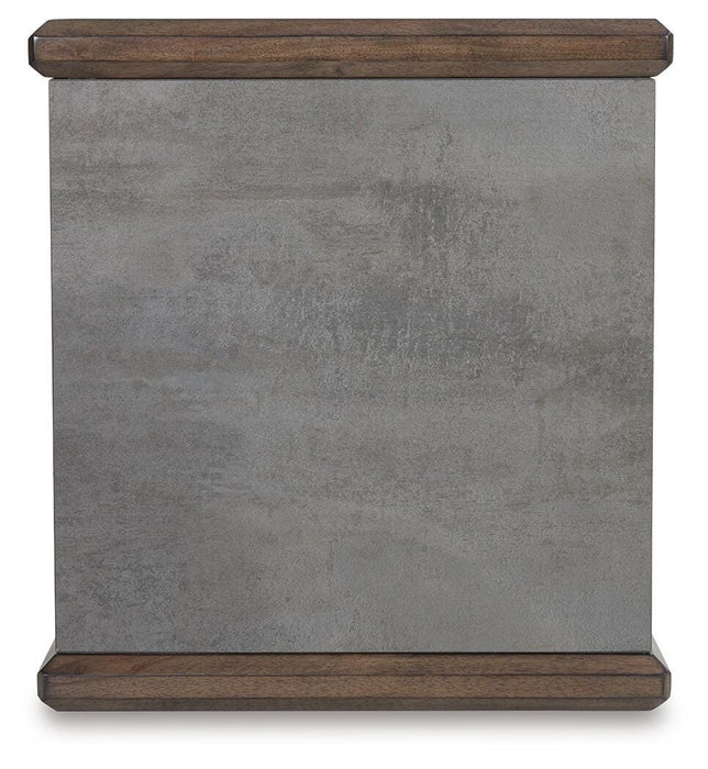 Kallenny End Table - LasVegasFurnitureOnline.com