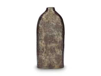 Wallmond Vase