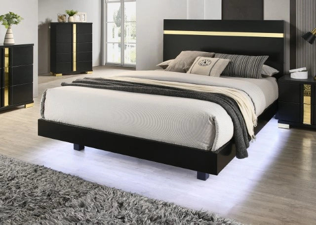 Lillestrom E.King, Queen, Full, & Full Bed Black & White