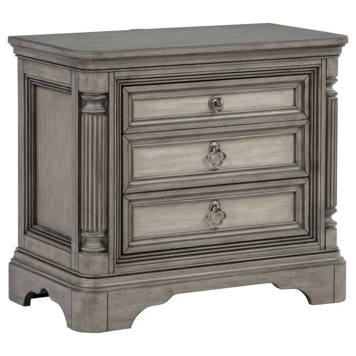 Cresswell Storage Bedroom Set