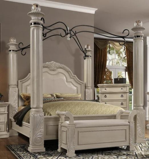 McFerran Home Furnishing B6006 Queen Canopy Bed image