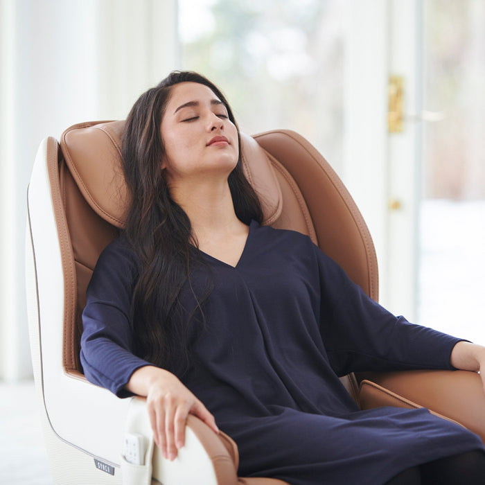 Synca CirC+ Massage Chair